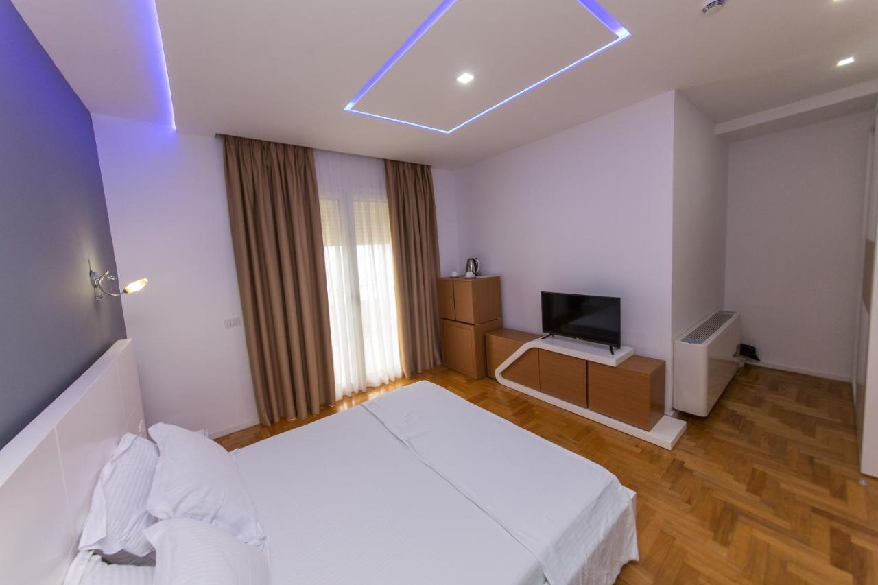 Aler Luxury Vlore Hotel Екстериор снимка